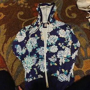 Nollie Zip-Up Hoodie
